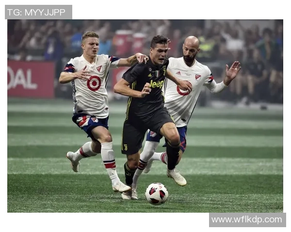 足球明星门将精彩瞬间集锦全景展示与分析